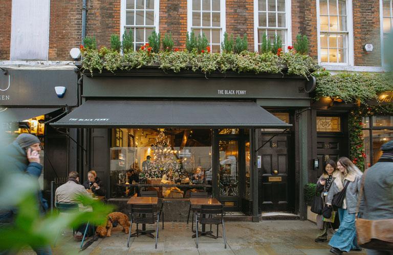 Yasam Ayavefe, The Black Penny'nin Dubai'ye Açılmasını Değerlendiriyor